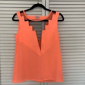 Low cut/ Open back tank